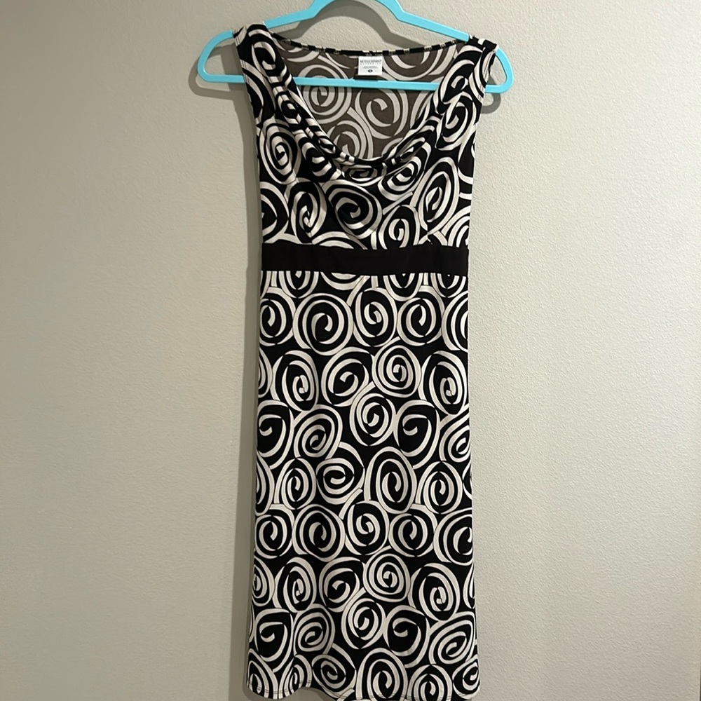 Motherhood Maternity Dress